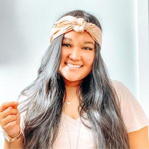 Meet your Posher, Jasmine